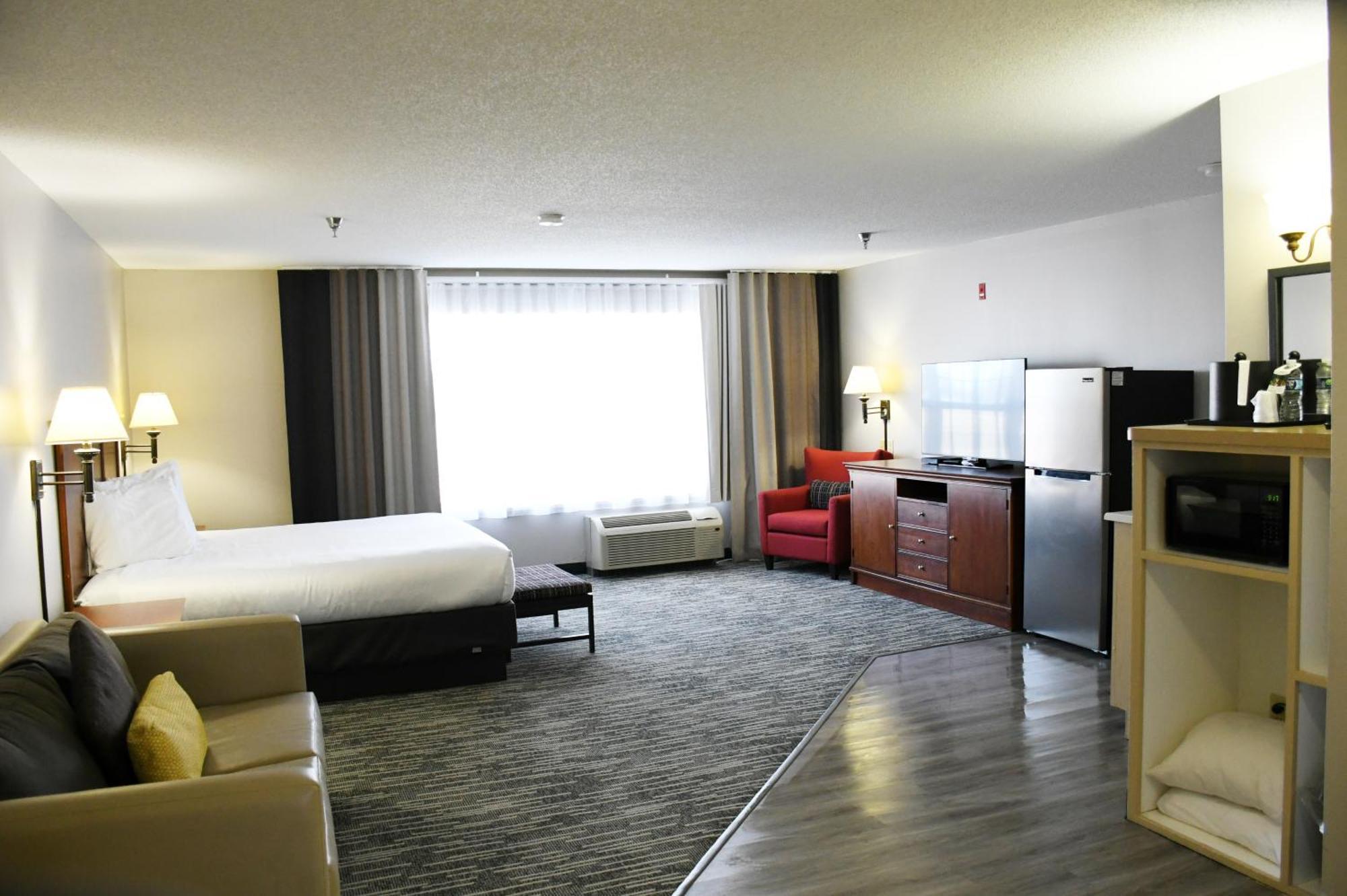 Harmony Inn & Suites Fort Dodge Exterior foto